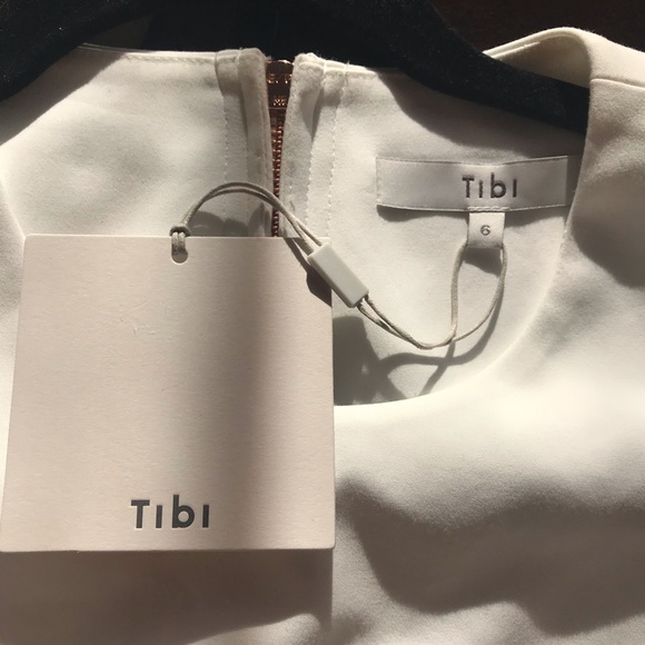 Brand new with tag, unworn. - Picture 3 of 5